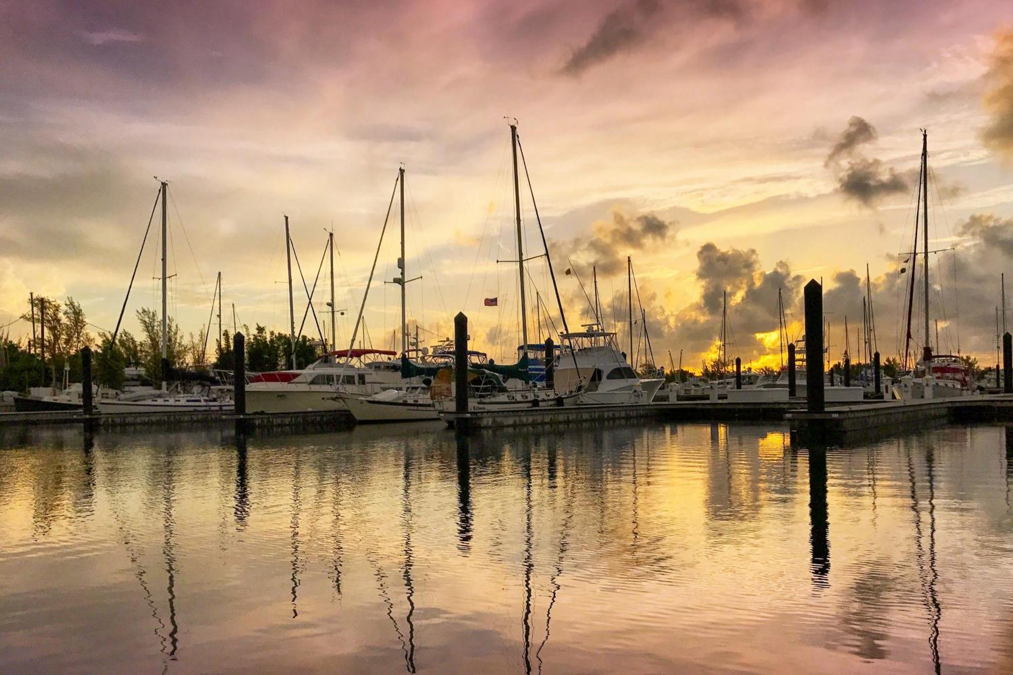 Sunrise Suites Paradise Escape #407 Key West Bilik gambar